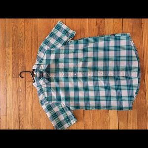 Patagonia Short Sleeve button down shirt medium